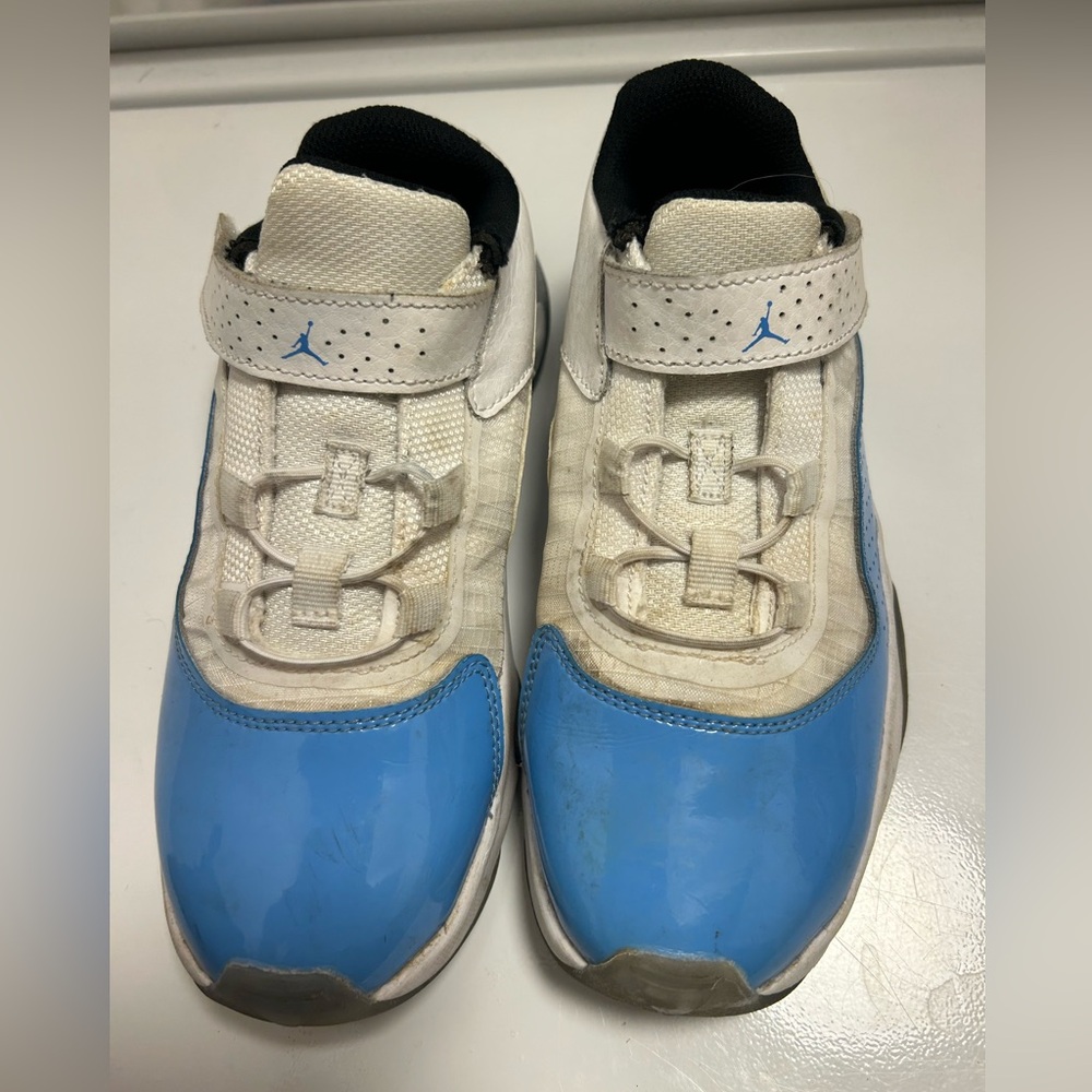 Jordan’s blue and white size 2